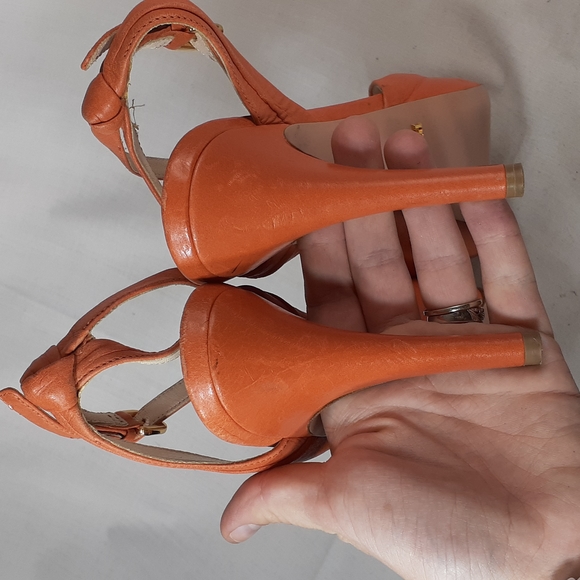 Vintage Prada orange leather platform heels size 35.5 size 5.5 - Picture 10 of 15